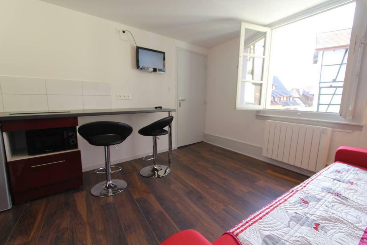 Chambre Chez L'Habitant Le Rouge-Gorge - Coeur De Riquewihr - 2 Personnes Exteriör bild